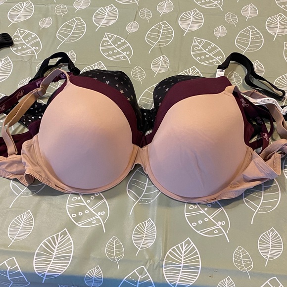 PINK Victoria's Secret Other - Victoria secret 38DD T-shirt bras lightly lined changeable back straps